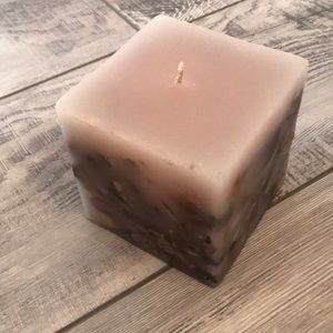 Candle NWOT